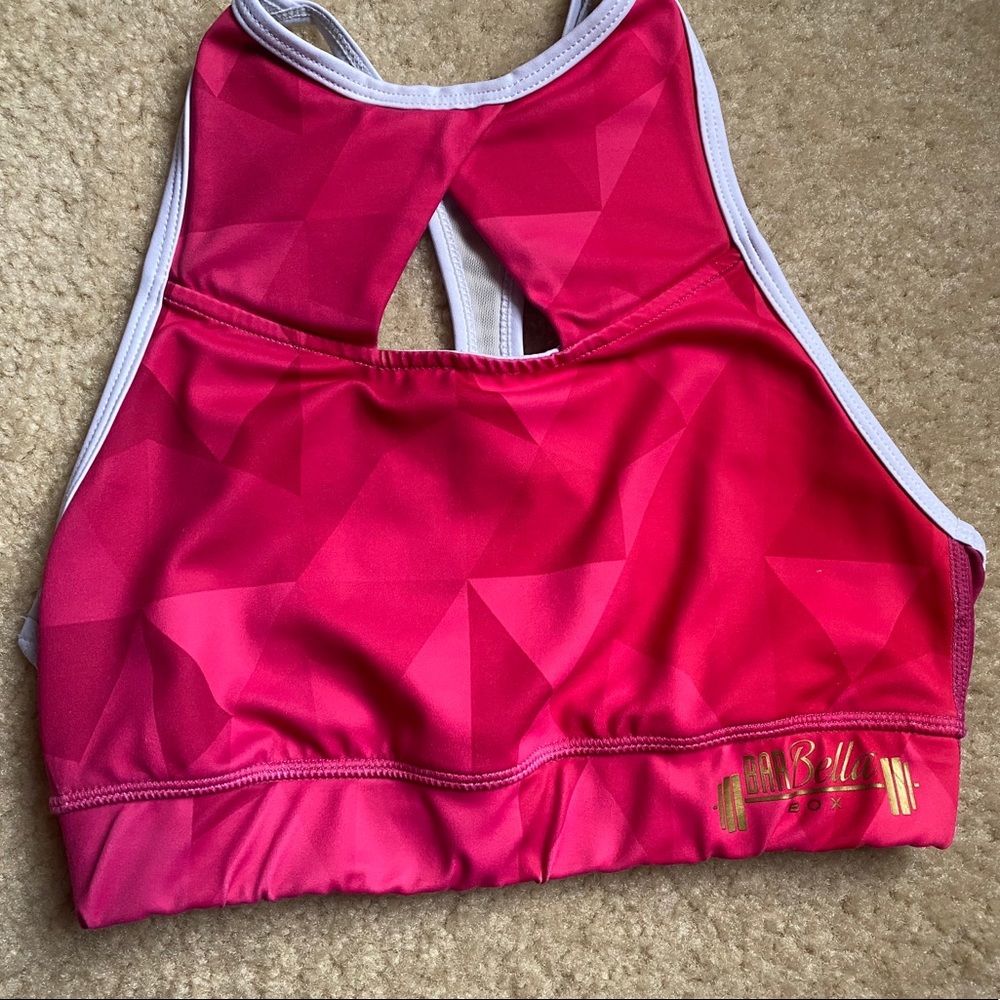 Chestee sports bra